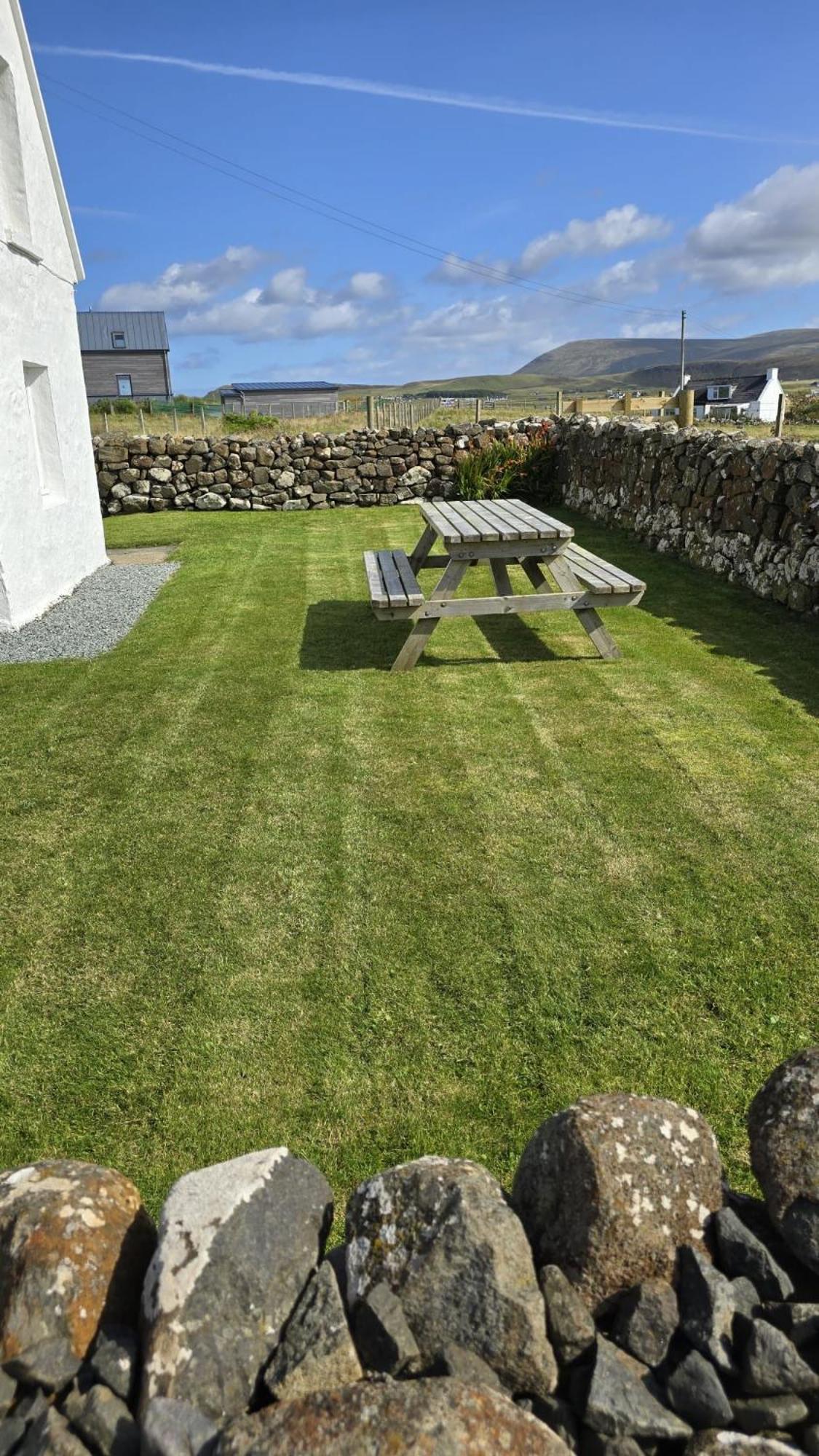 Cnoc Ruaraidh Cottage Kilmuir  المظهر الخارجي الصورة